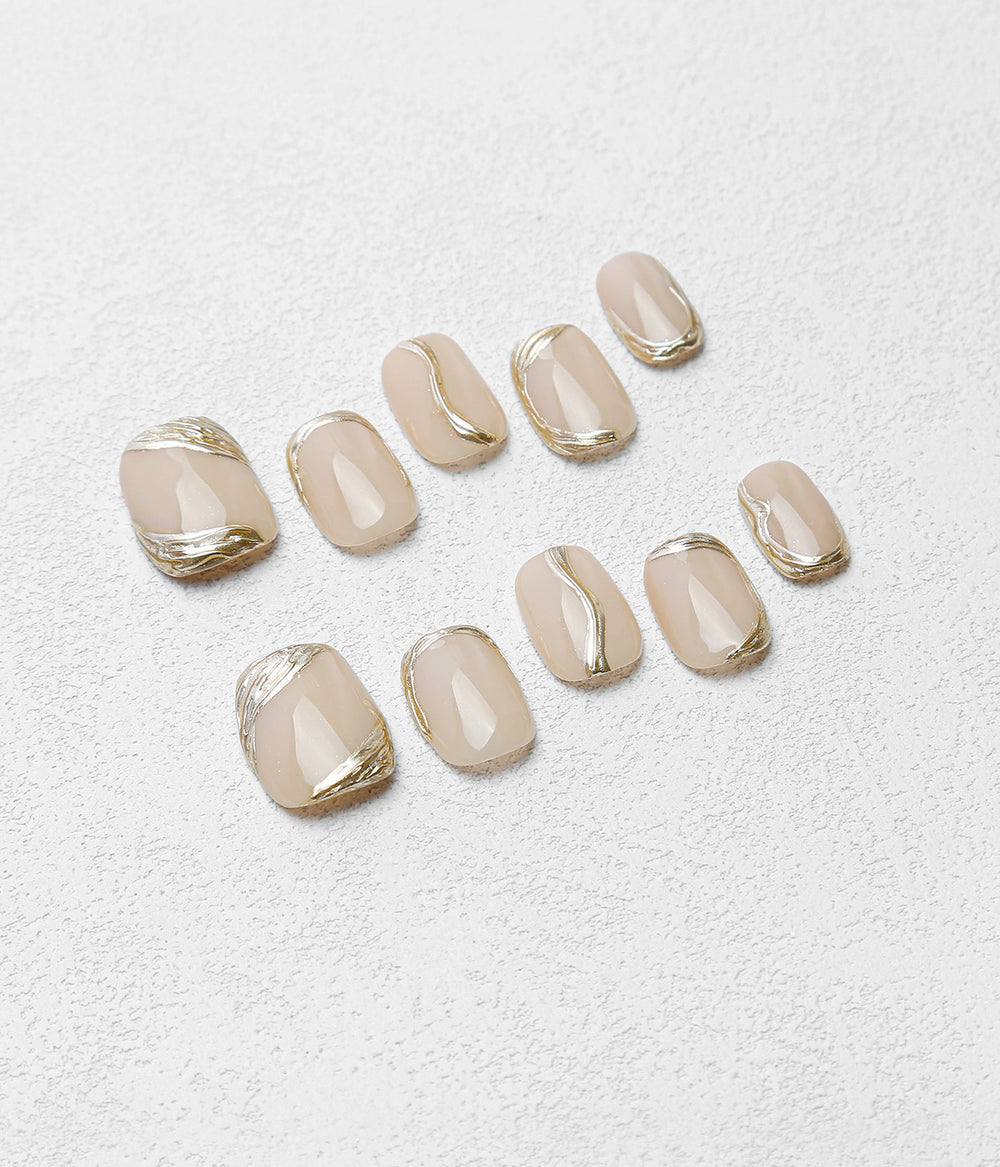 Square Shape Gold Wave Pattern Press-on Nails